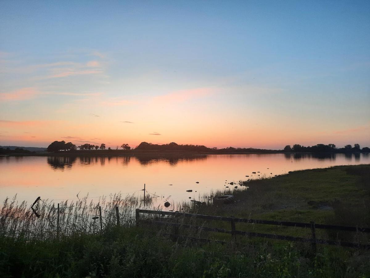 Corradiller Quay, Lisnaskea, Fermanagh Villa Dış mekan fotoğraf